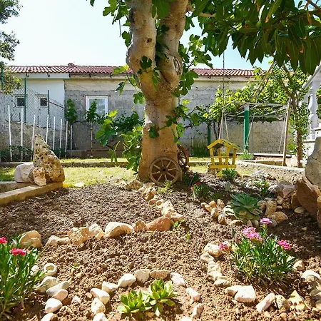 Lana 公寓 扎达尔